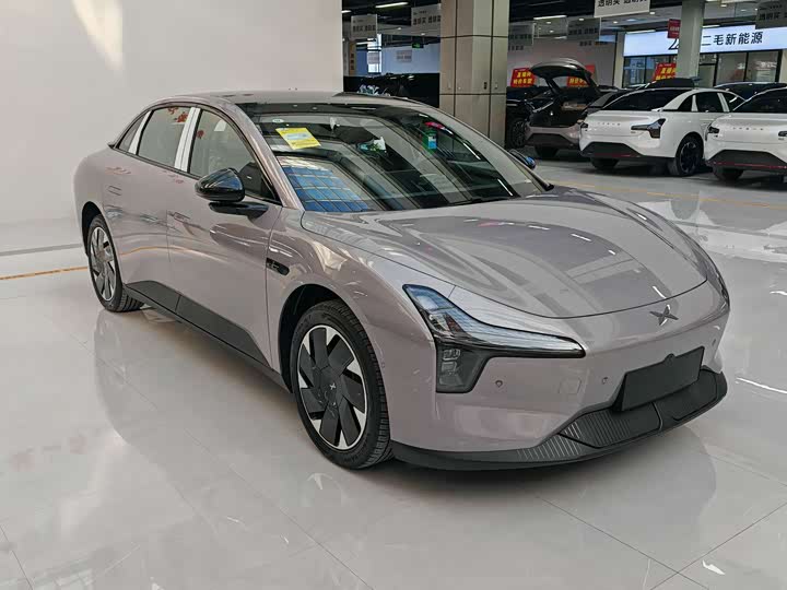 Фото 2 - XPeng Mona M03