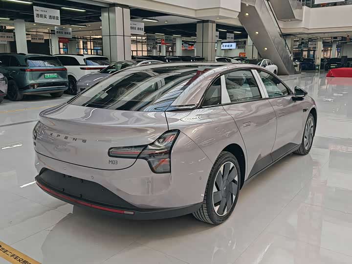 Фото 4 - XPeng Mona M03