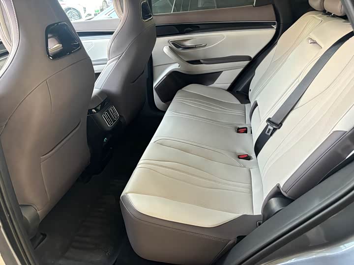 Фото 7 - BYD Song Plus Hybrid/EV