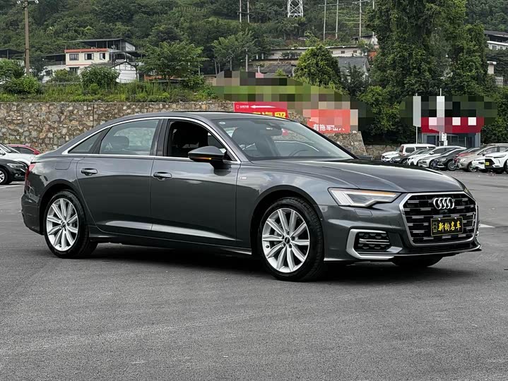 Фото 3 - Audi A6L
