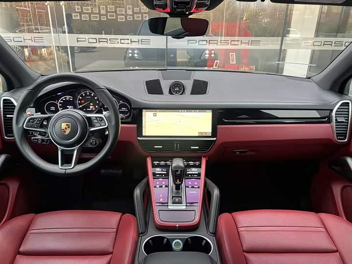 Фото 8 - Porsche Cayenne Hybrid