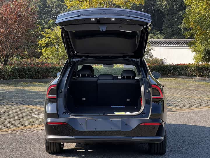 Фото 9 - XPeng G7