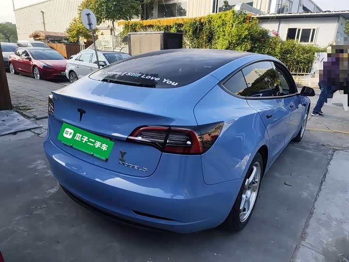 Фото 7 - Tesla Model 3