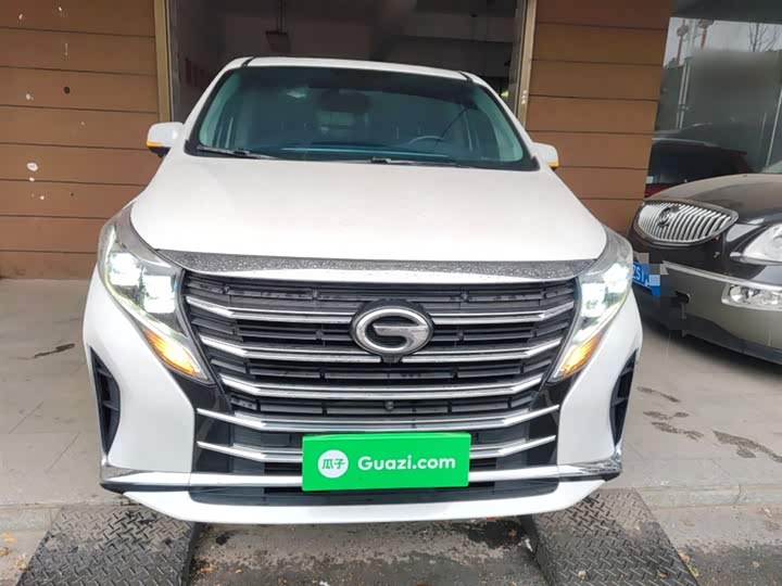 Фото 3 - GAC Trumpchi M8