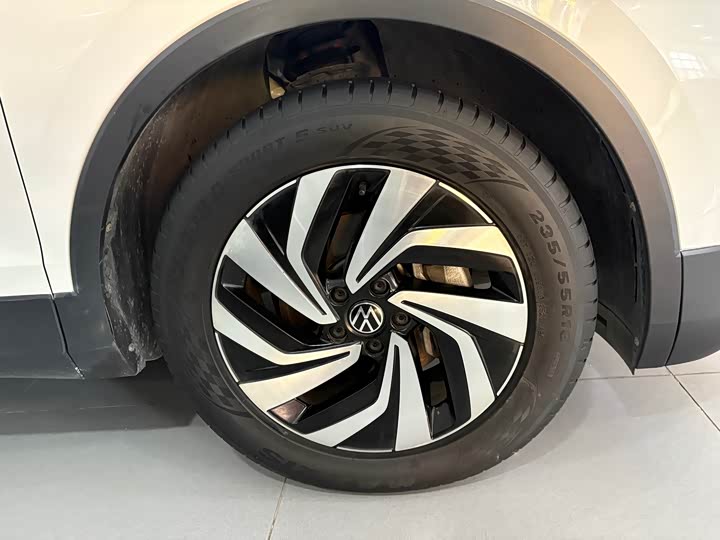 Фото 5 - Volkswagen Tiguan L Pro