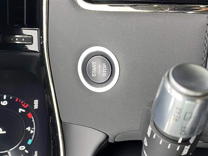 Фото 7 - Land Rover Range Rover Evoque L