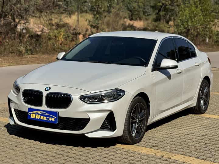 Фото 1 - BMW 1 Series