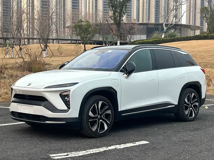 Фото 1 - Nio ES6