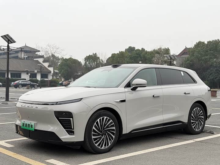 Фото 3 - Exeed Sterra ET