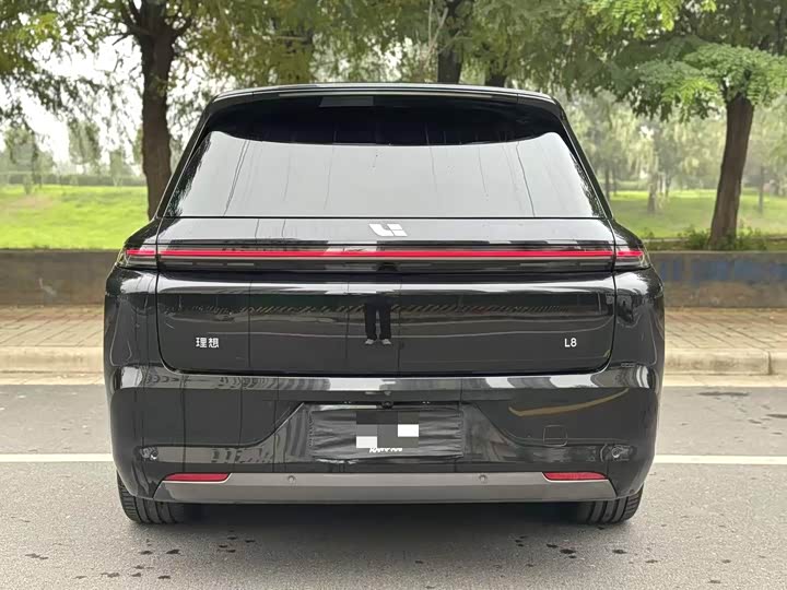 Фото 5 - LiXiang L8