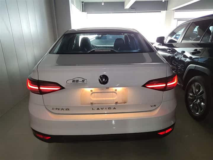 Фото 6 - Volkswagen Lavida