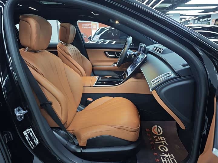 Фото 9 - Mercedes-Benz S-Class