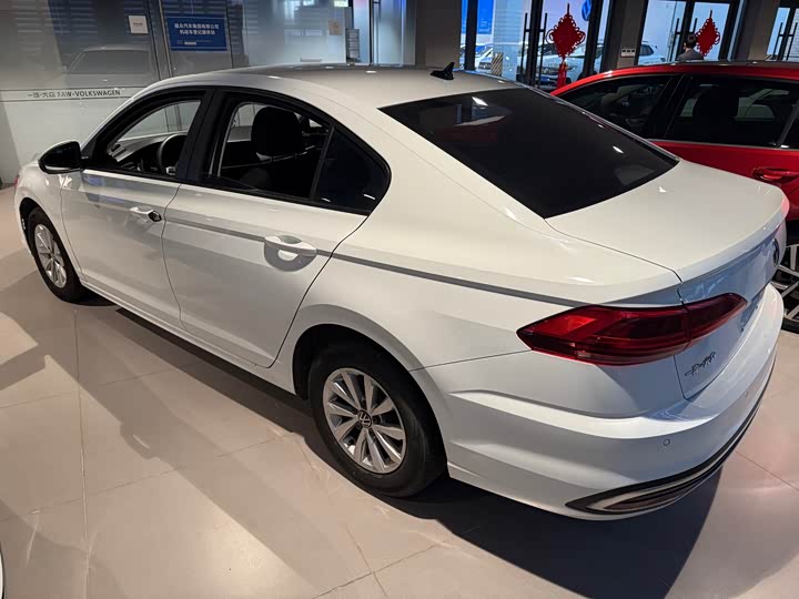 Фото 4 - Volkswagen Bora