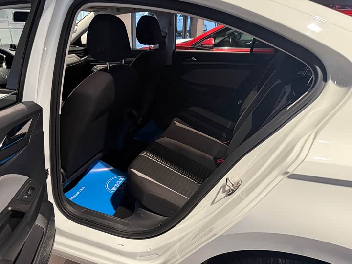 Фото 8 - Volkswagen Bora