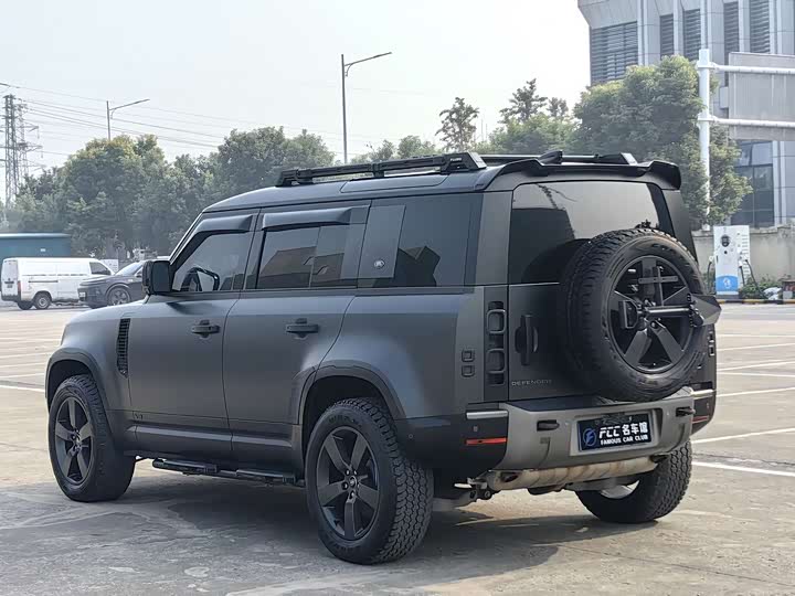 Фото 3 - Land Rover Defender