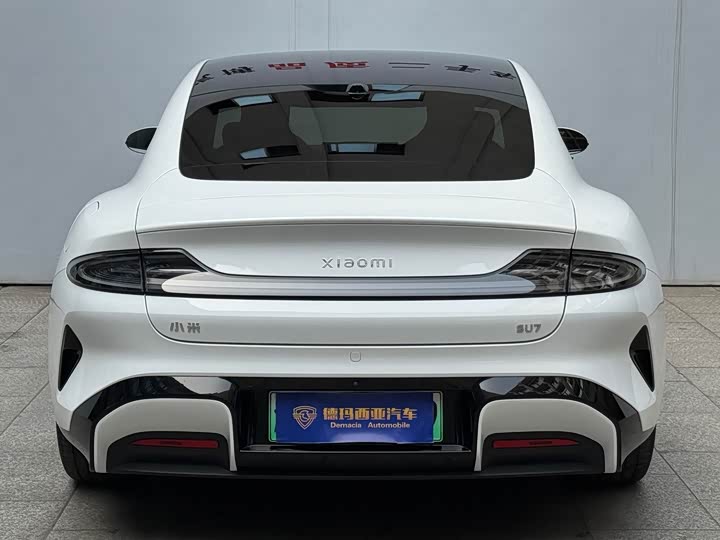 Фото 3 - Xiaomi SU7