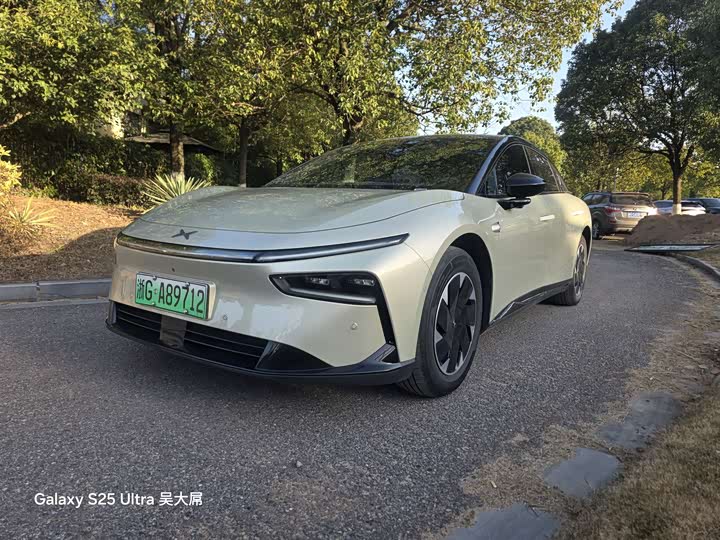 Фото 1 - XPeng F57