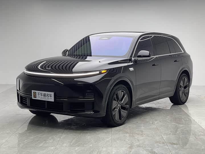 Фото 1 - LiXiang L7