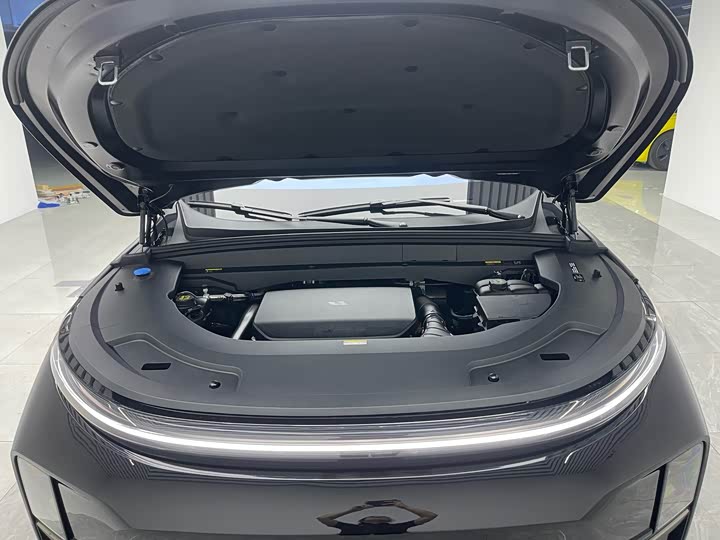 Фото 9 - LiXiang L7