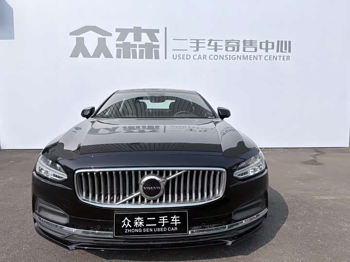 Фото 2 - Volvo S90