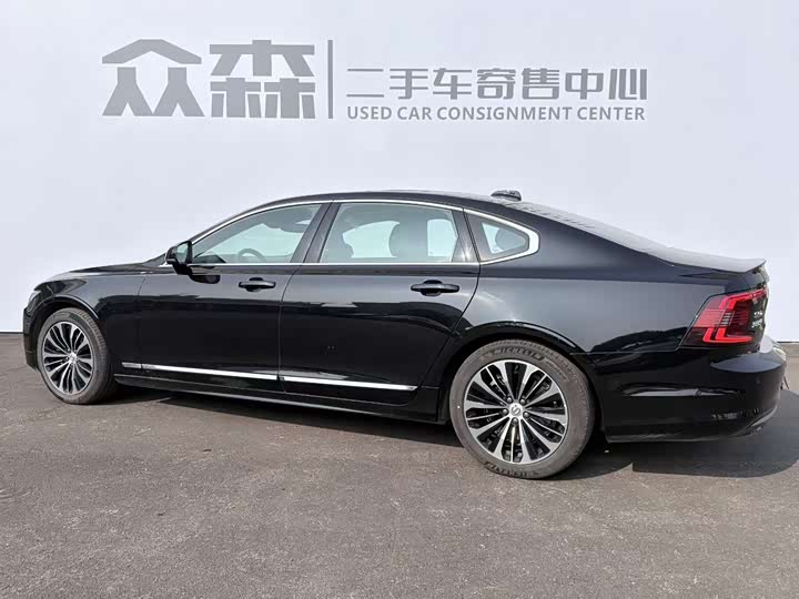 Фото 5 - Volvo S90