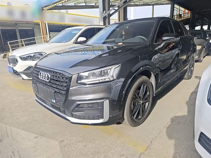 Фото 2 - Audi Q2L