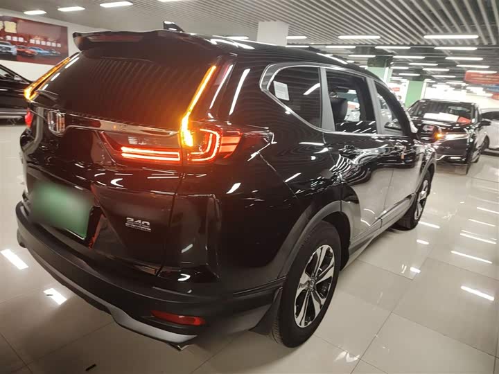 Фото 7 - Honda CR-V