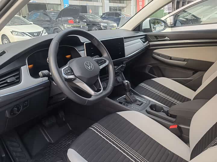 Фото 8 - Volkswagen Bora