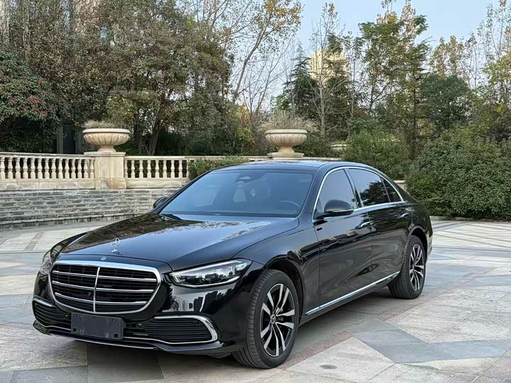 Фото 3 - Mercedes-Benz S-Class