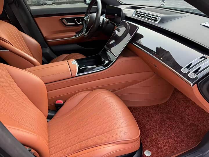 Фото 5 - Mercedes-Benz S-Class