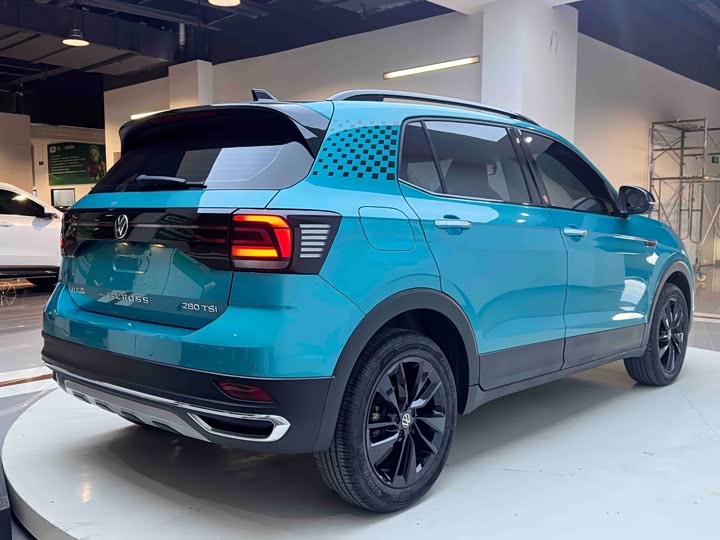 Фото 6 - Volkswagen T-Cross