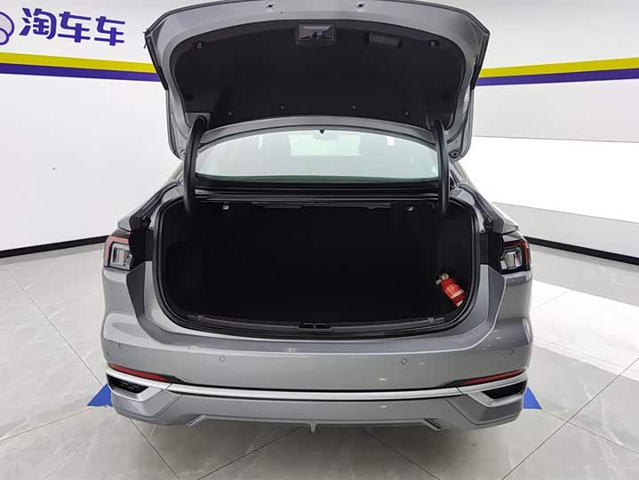 Фото 4 - Ford Mondeo