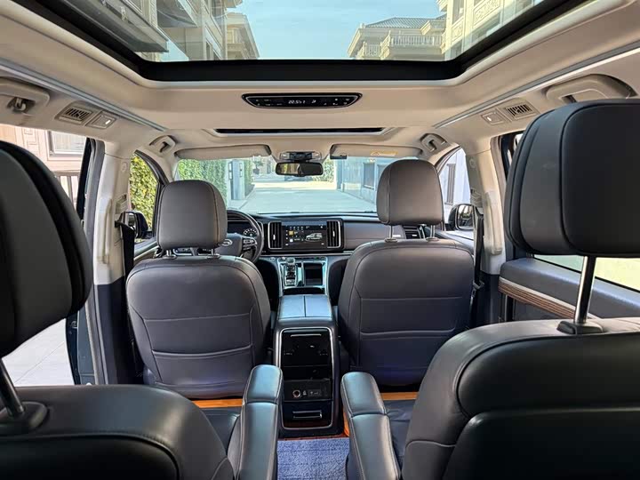 Фото 5 - GAC Trumpchi M8