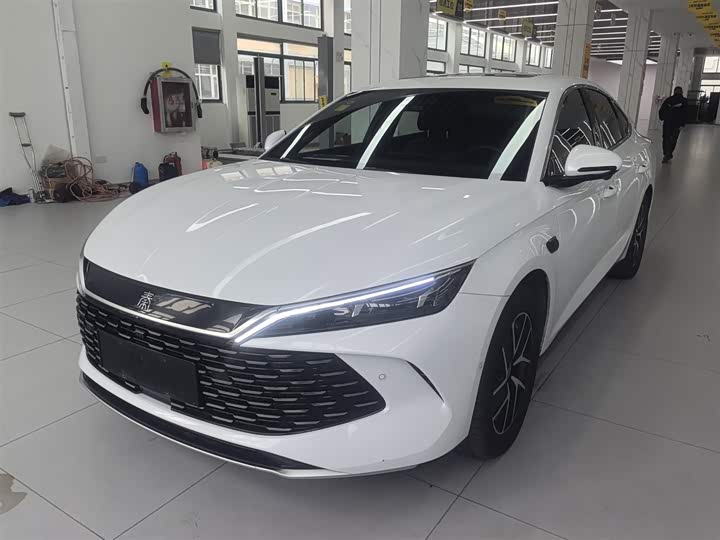 Фото 2 - BYD Qin L