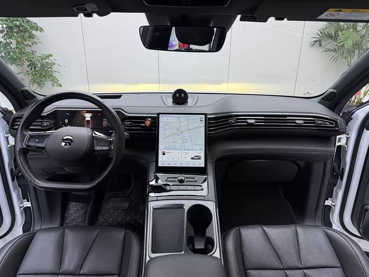 Фото 6 - Nio ES8