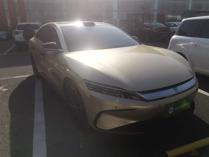 Фото 4 - BYD Han