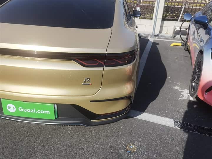 Фото 8 - BYD Han