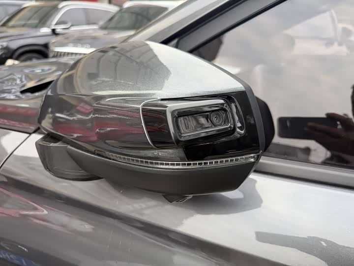 Фото 5 - Changan X5 Plus