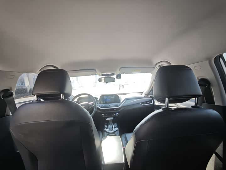 Фото 8 - Chevrolet Menlo