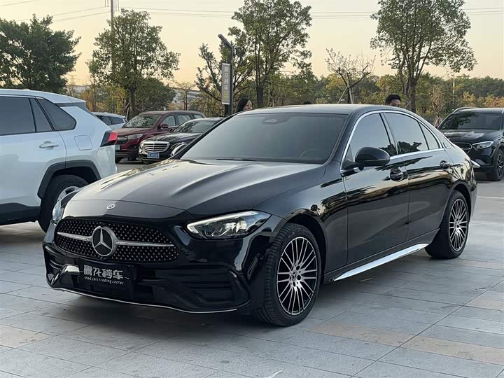 Фото 1 - Mercedes-Benz C-Class