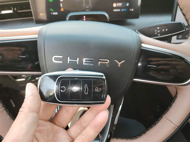 Фото 9 - Chery Tiggo 8L