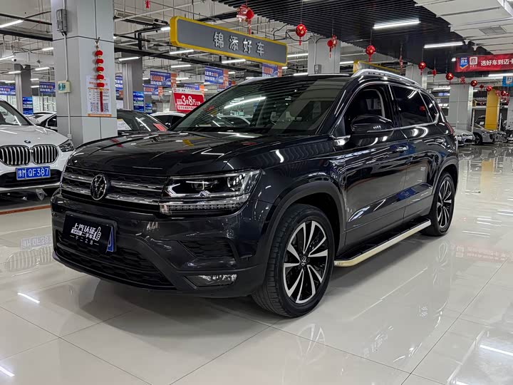 Фото 1 - Volkswagen Tharu