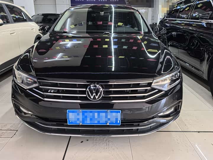 Фото 2 - Volkswagen Magotan