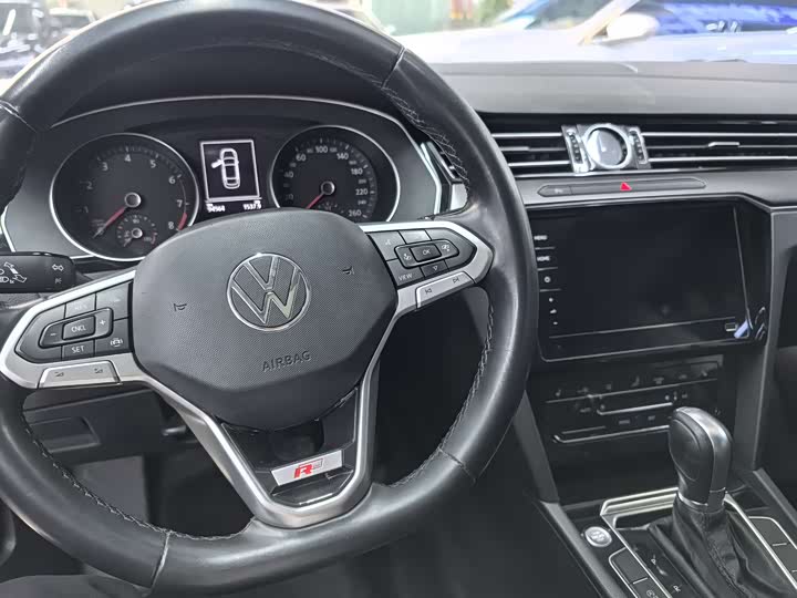 Фото 6 - Volkswagen Magotan