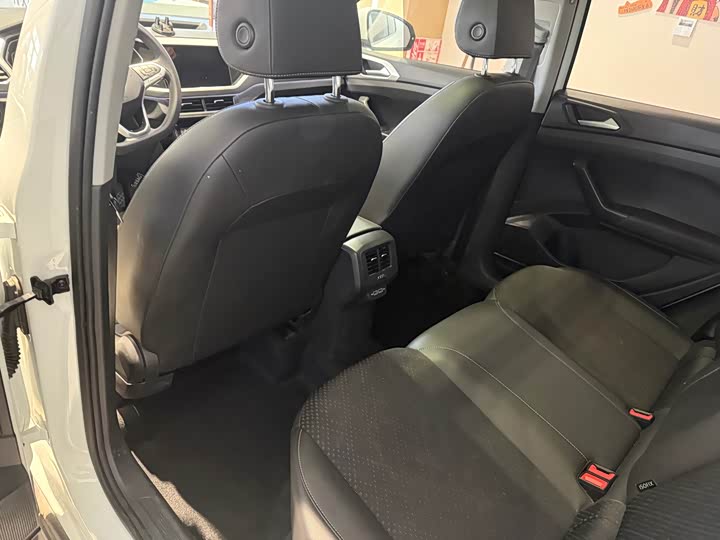 Фото 6 - Volkswagen Tacqua