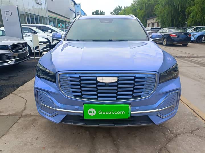 Фото 3 - Geely Monjaro