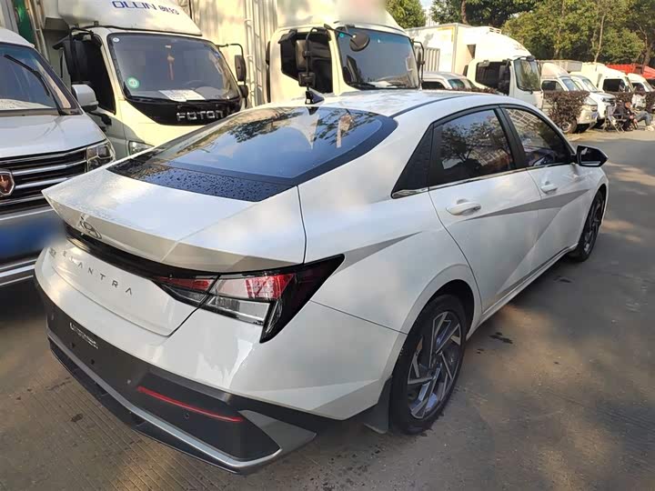 Фото 7 - Hyundai Elantra N line