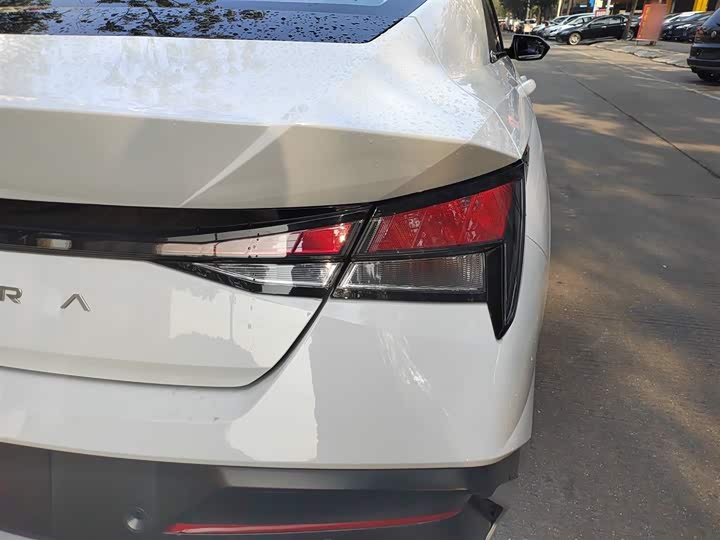 Фото 8 - Hyundai Elantra N line