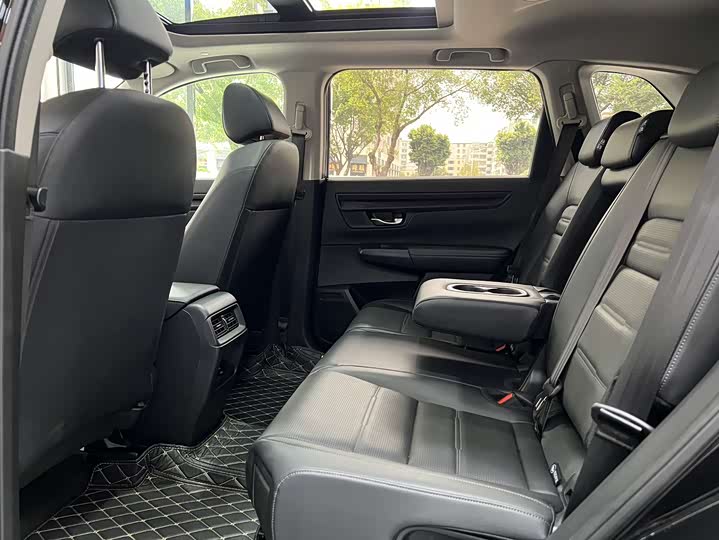 Фото 6 - Honda CR-V