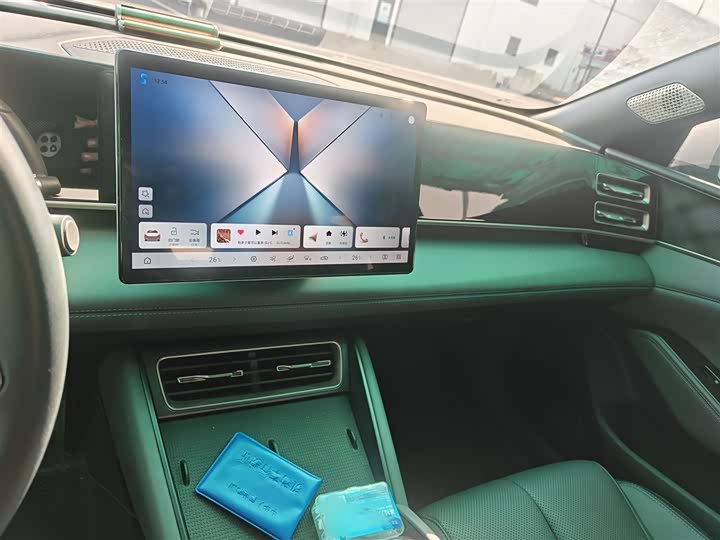 Фото 6 - BYD Qin L